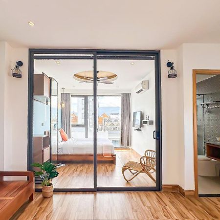 Sea Vista Boutique Hotel & Apartment Дананг Экстерьер фото
