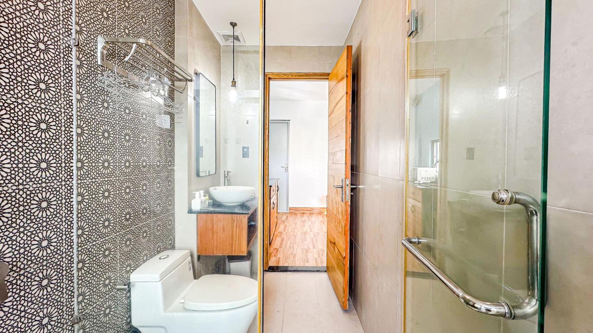 Sea Vista Boutique Hotel & Apartment Дананг Экстерьер фото