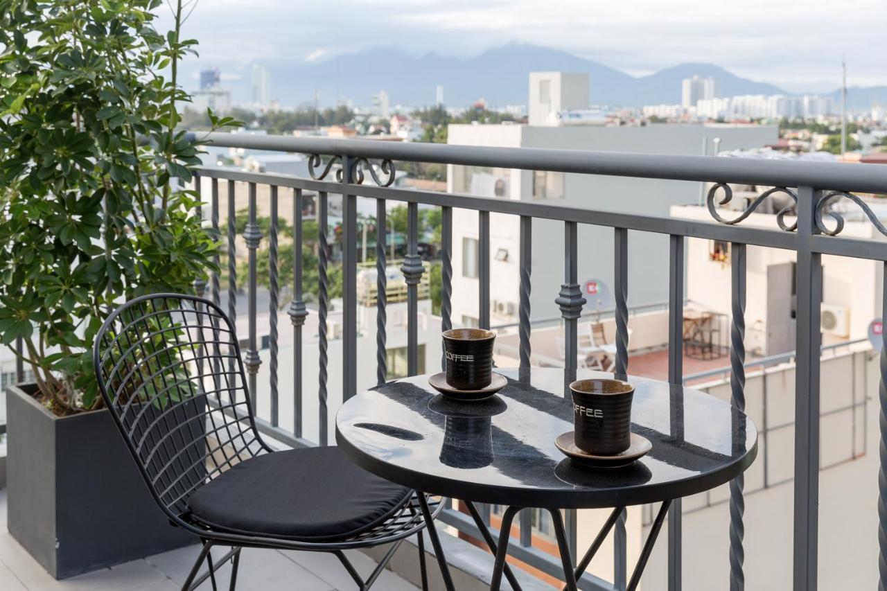 Sea Vista Boutique Hotel & Apartment Дананг Экстерьер фото