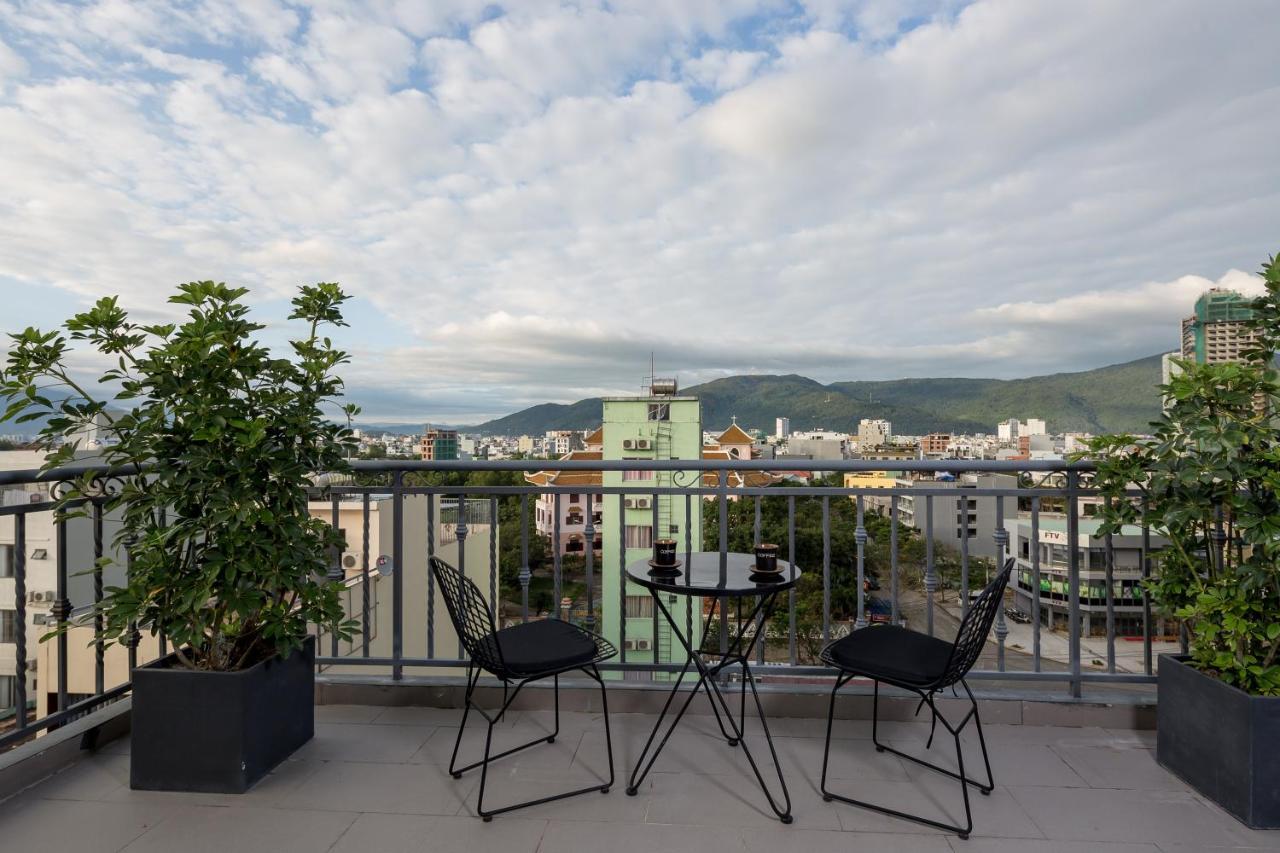 Sea Vista Boutique Hotel & Apartment Дананг Экстерьер фото